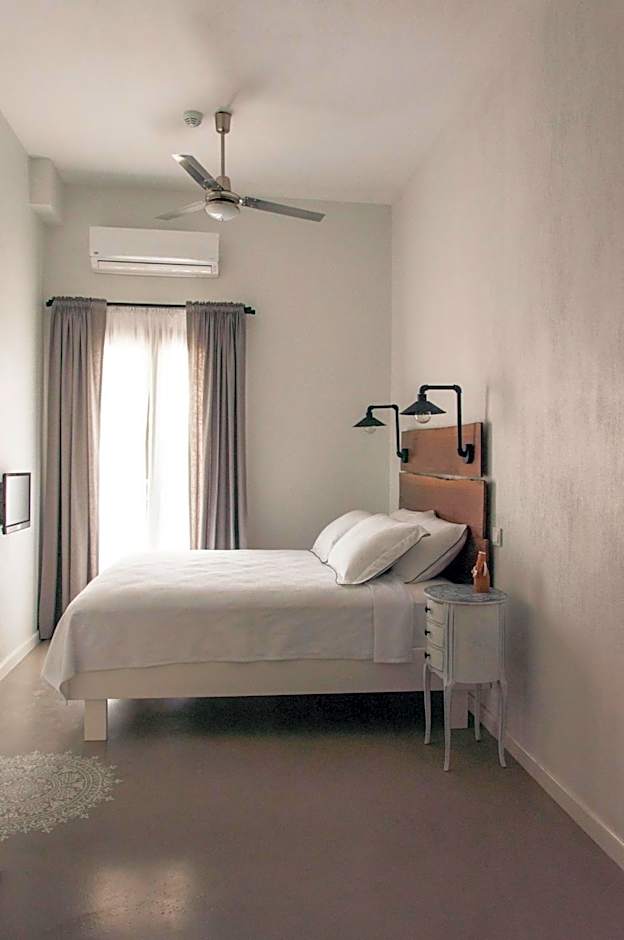 Sakula Hotel