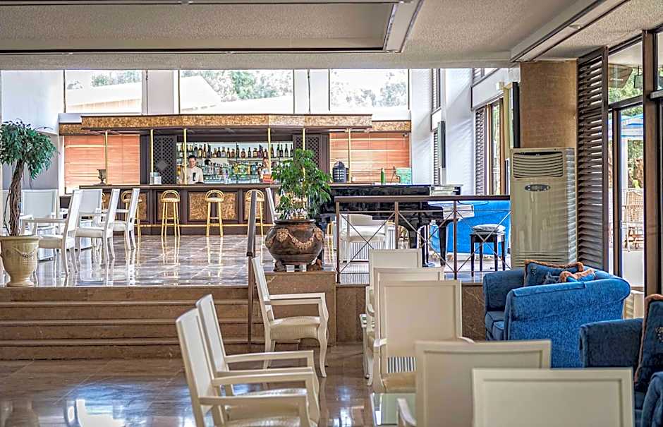 Palmariva Beach Hotel