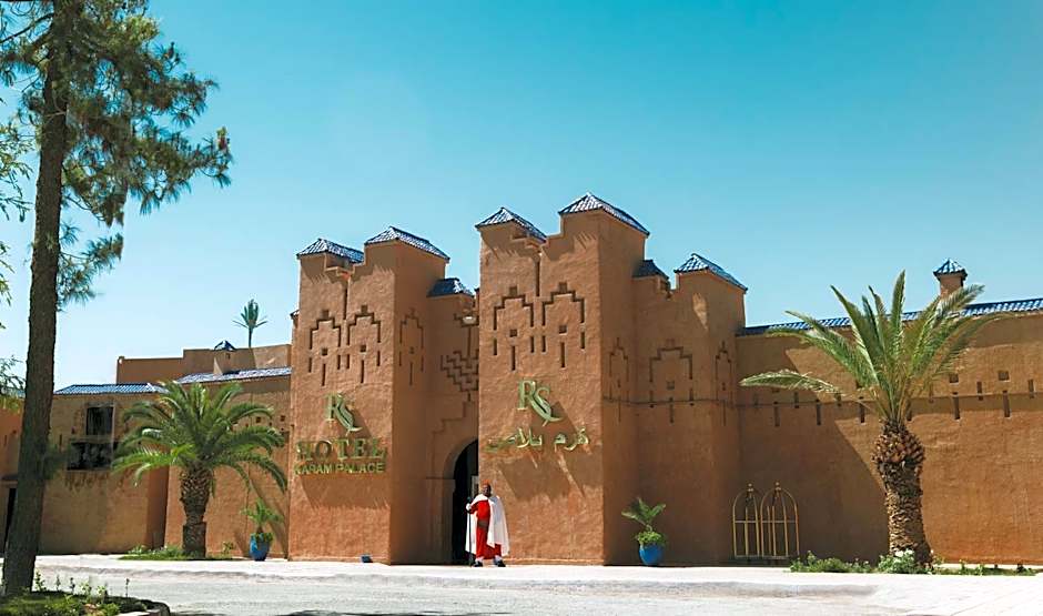 RS Hotel Karam Palace