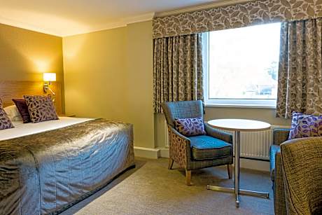 2 Single Beds Non-Smoking Classic Room Sofabed