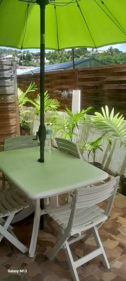 Studio de l'Anse Rouge Tartane