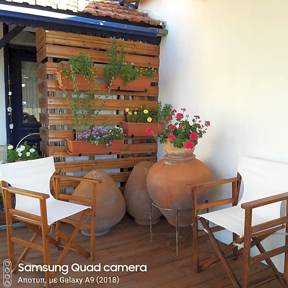 Ble Mavi - Studio for 2