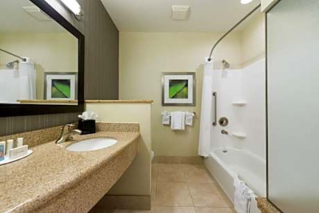 One-Bedroom Queen Suite with Two Queen Beds and Sofa Bed