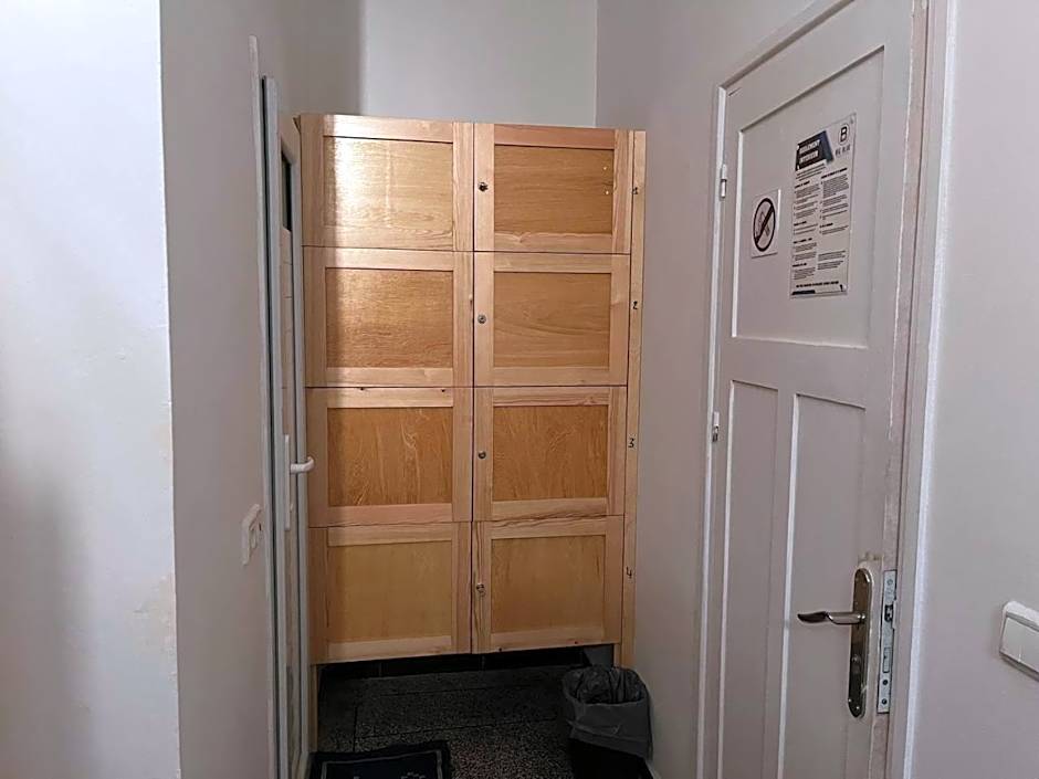 BIG BLUE guest house