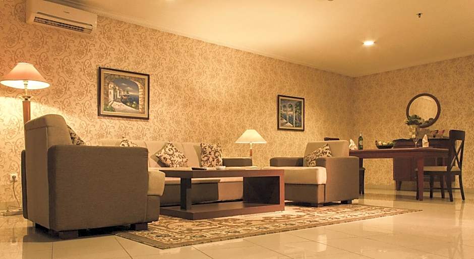 Travellers Suites Serviced Apartments