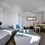 White Santorini Suites & Spa