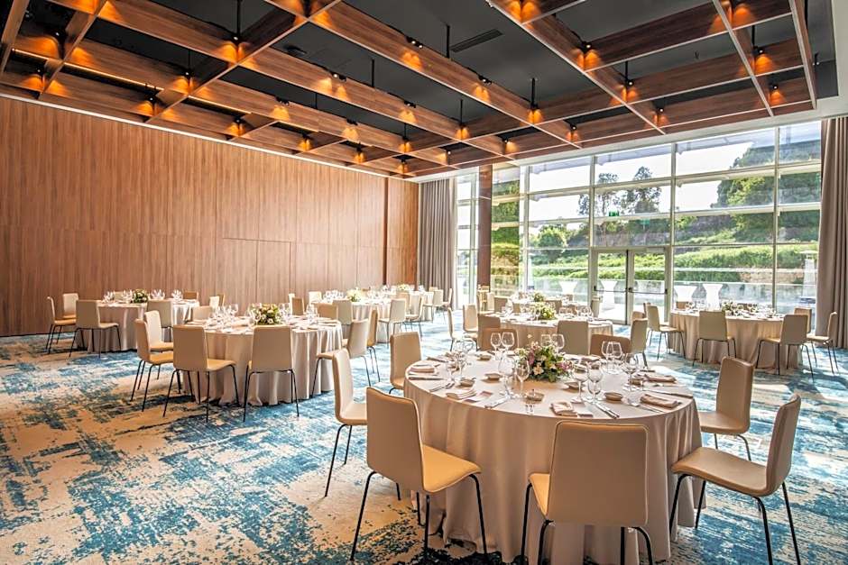 Renaissance Porto Lapa Hotel