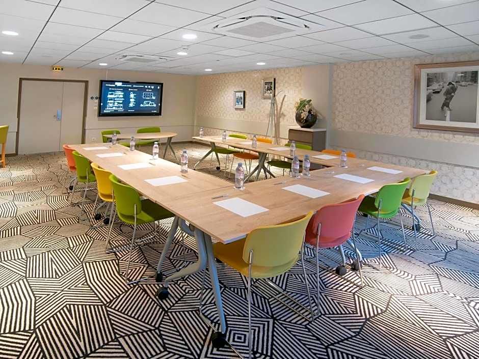 ibis Styles Clermont-Ferrand Le Brézet Aéroport