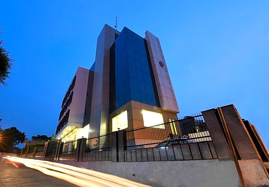 Madhav Muskan Residency