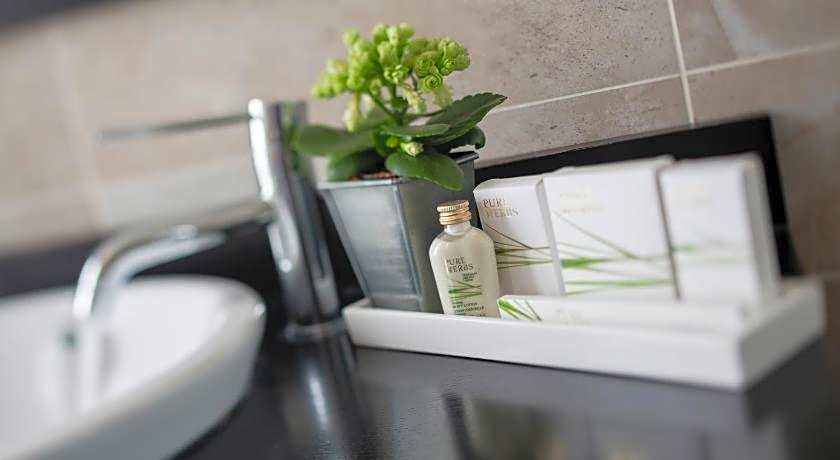 La Place Boutique Hotel