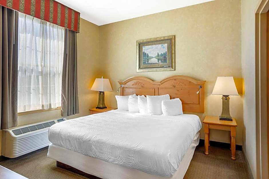 Best Western Plus Revere Inn And Suites
