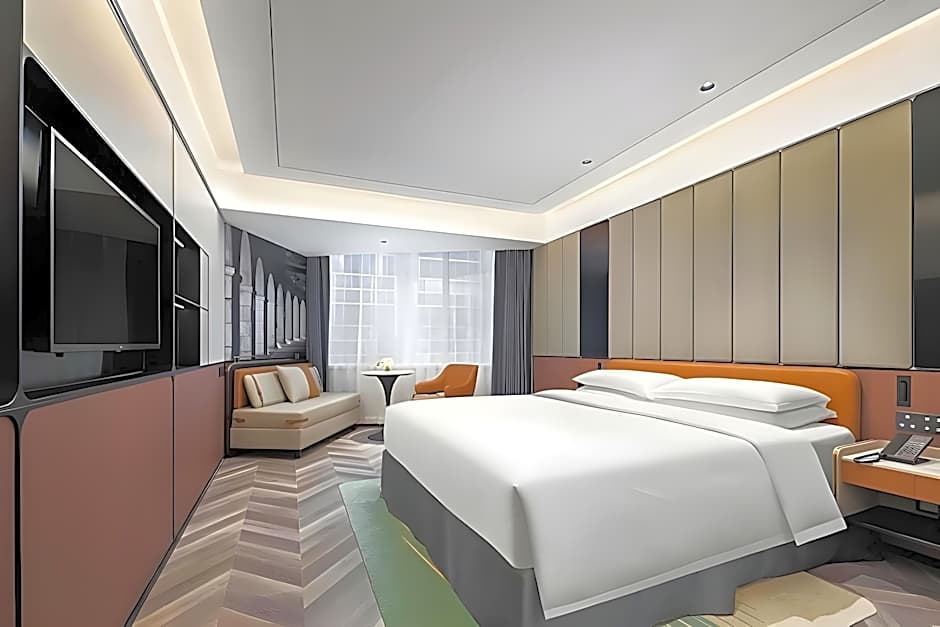 Emperor Hotel