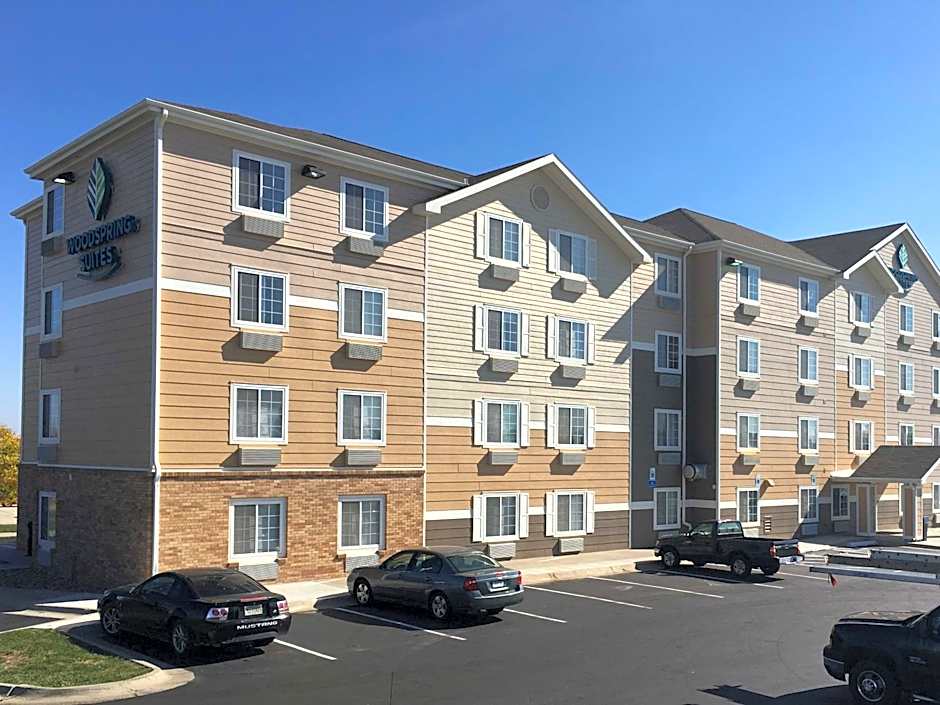 WoodSpring Suites Lincoln Northeast I-80
