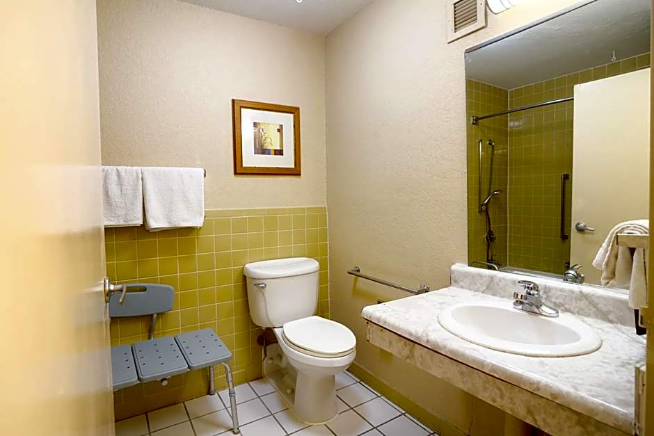 OYO Hotel Harriman near I-40