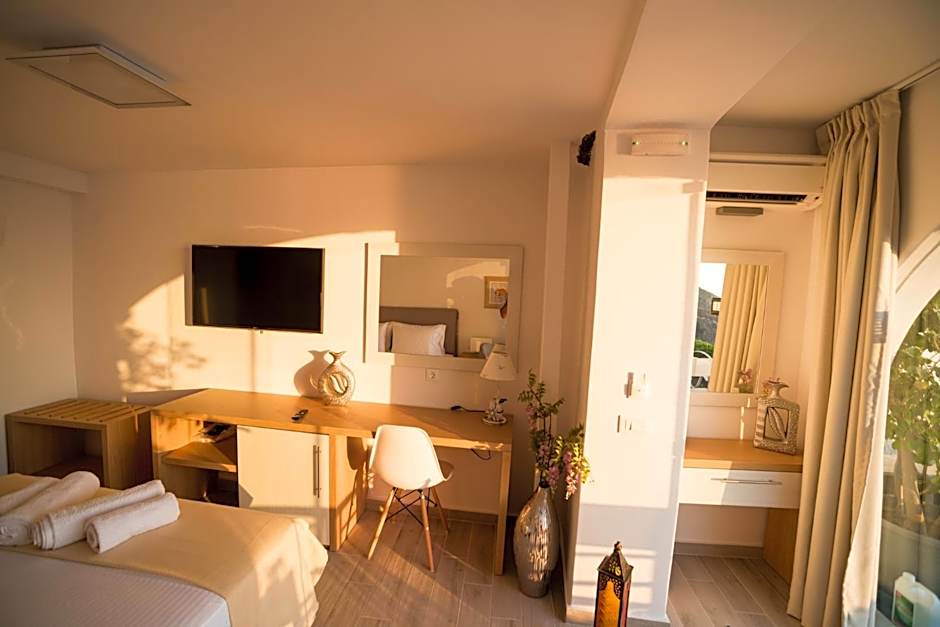 Kratiras View Luxury Suites