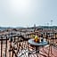 1200 Torre Donati Apartments