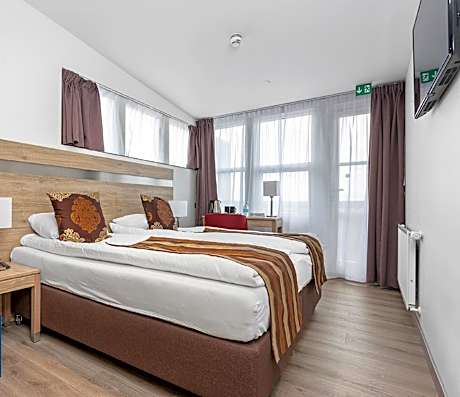 Superior Double or Twin Room with Sea View