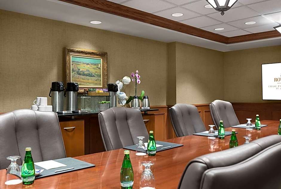 The Royal Sonesta Chase Park Plaza St. Louis