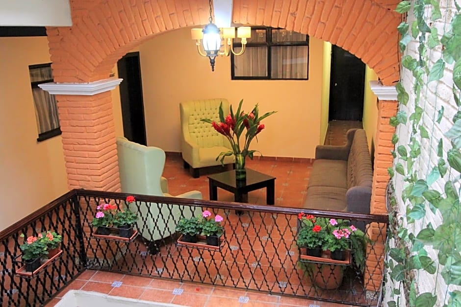 Hotel del Carmen, en el Centro- DESAYUNO Incluido !
