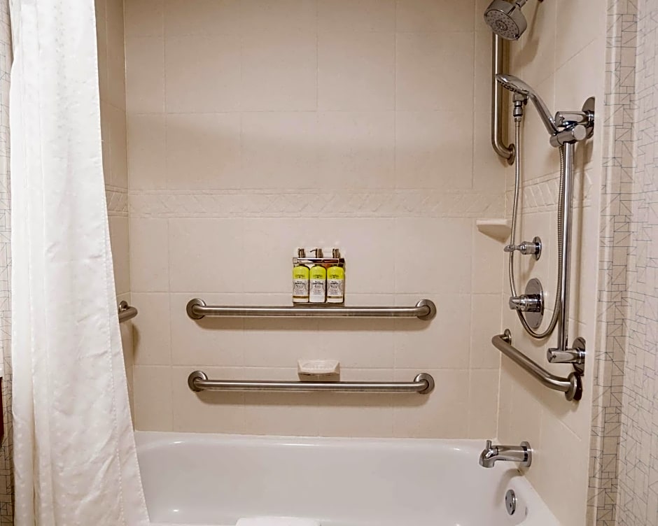 Holiday Inn Express & Suites Knoxville - Farragut by IHG