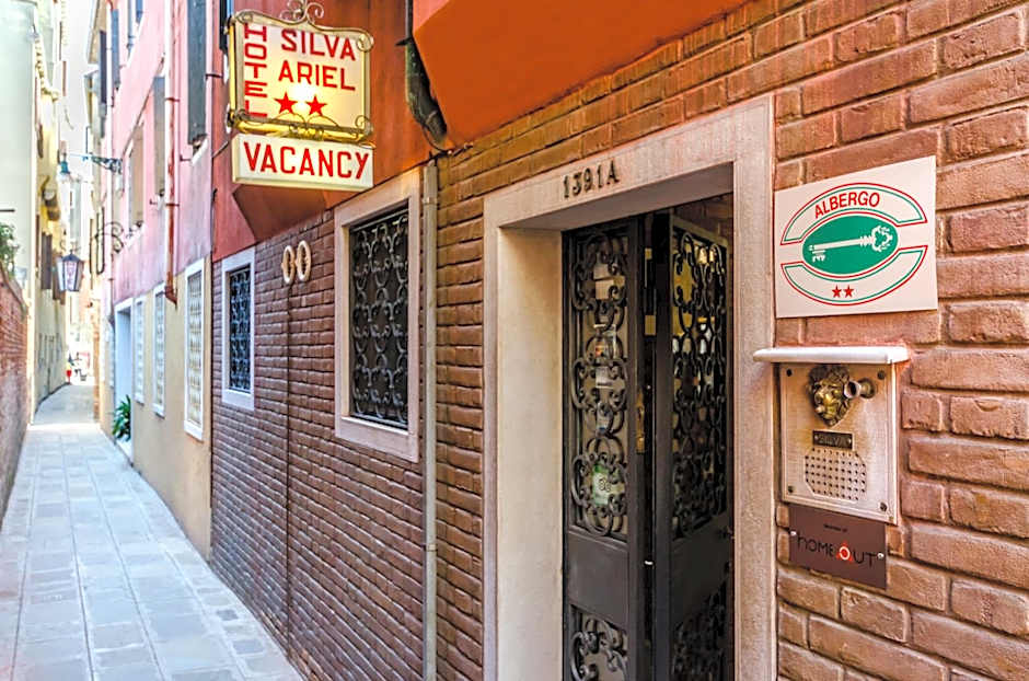 Hotel Ariel Silva