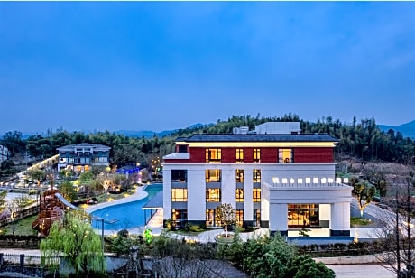 Rezen Select Hotel Huzhou Boxin Bay