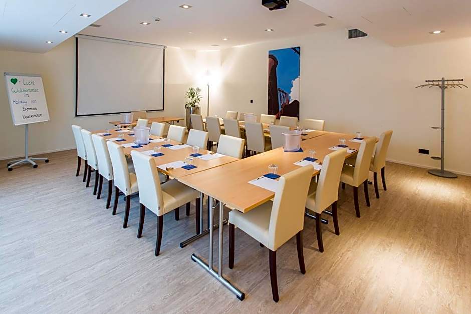 Holiday Inn Express Neunkirchen By IHG