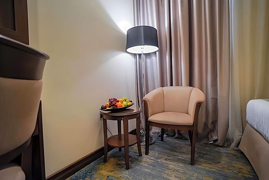 Emaar Elite Hotel