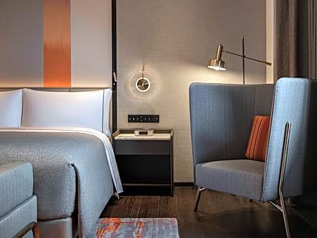 Breezy Superior King Room