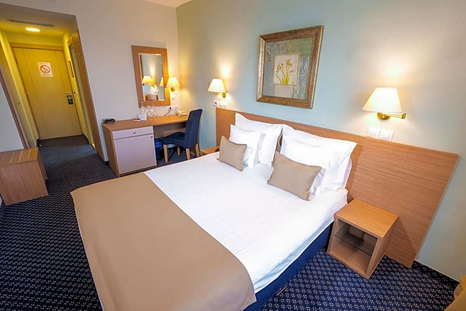 Hotel Monogram Park