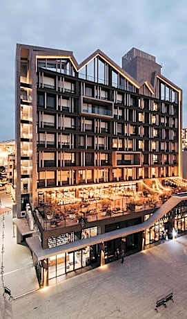 U.I.J Hotel&Hostel (UIJ)