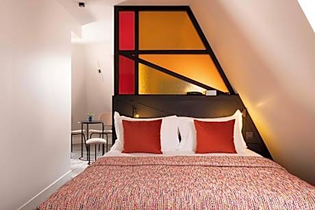 Junior Suite Eiffel with Terrace