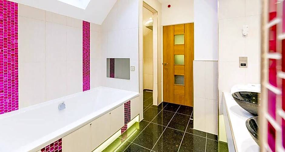 Applegarth Villa Hotel & Restaurant (Adult Only)