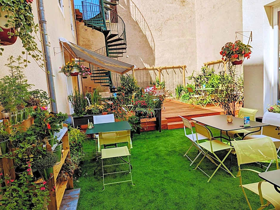 HOTEL ARVERNA VICHY - ClT'HOTEL