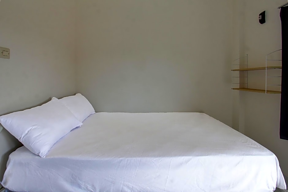 OYO Life 92769 Janigo Kos