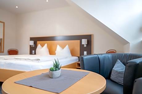 Deluxe Double Room with Balcony