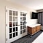 Courtyard by Marriott Houston Hobby Airport