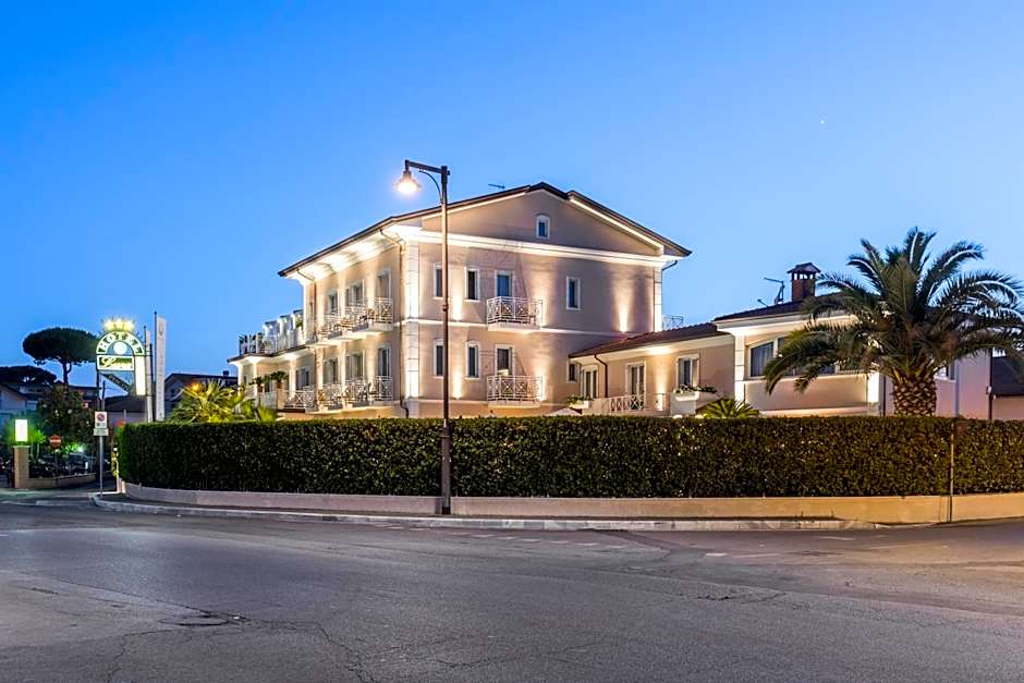 Hotel Luna