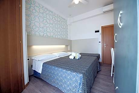 Deluxe Single Room with Sea View
