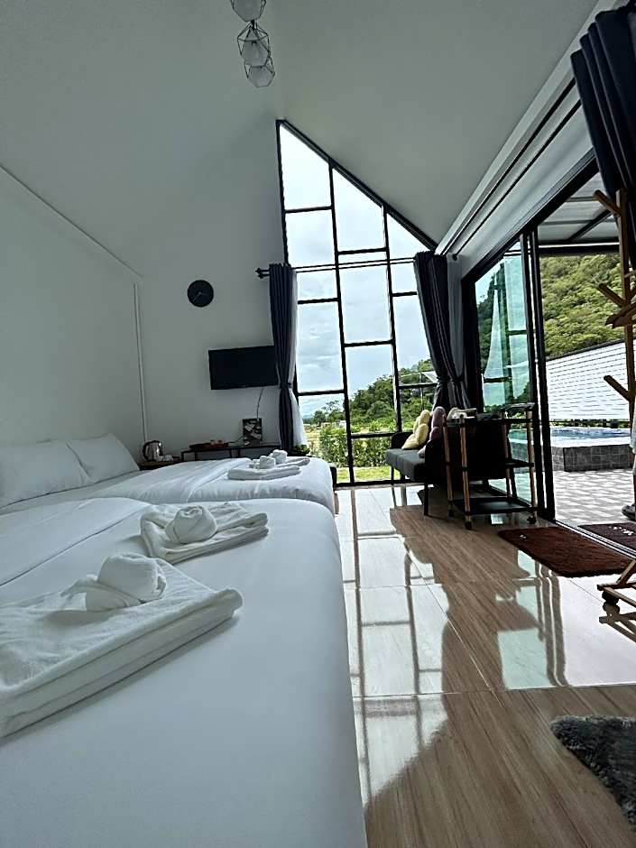 Photo 1 of 7 of Villa
