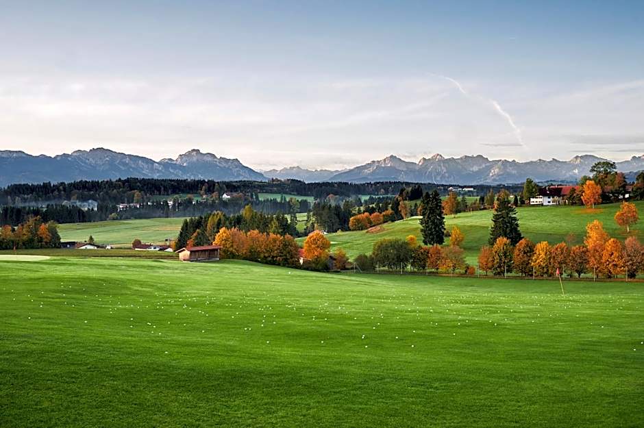 Hotel Auf der Gsteig GmbH