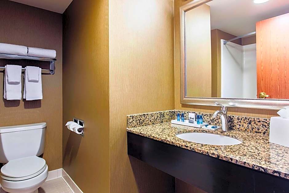 Delta Hotels by Marriott Fargo