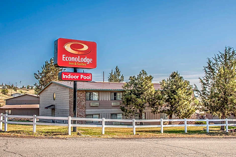 Econo Lodge Inn & Suites Madras