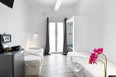 Quadruple Room with Sea View