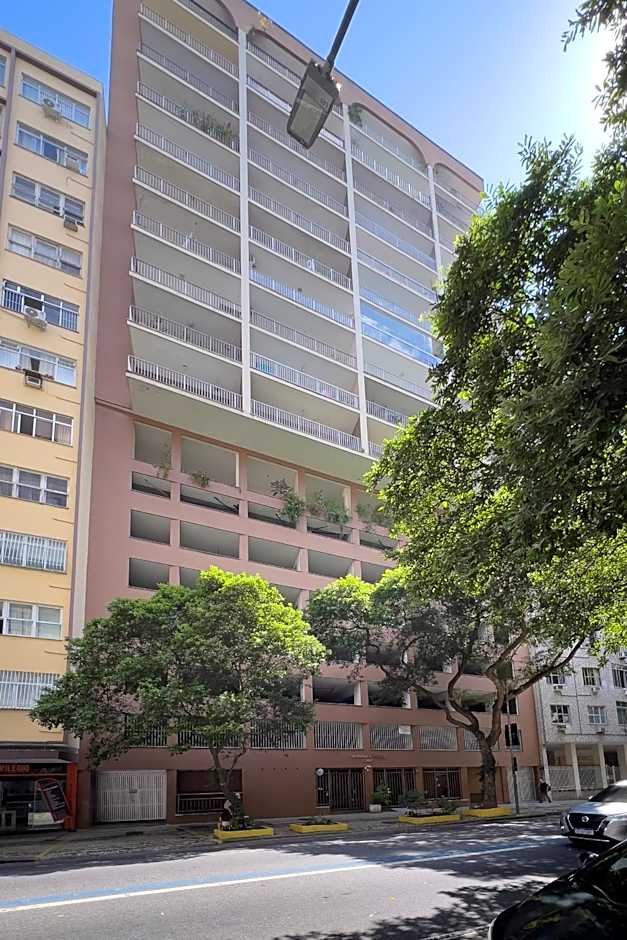 Aconchego em Copacabana para casais - BR608 Z4