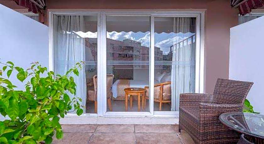 Zhongshan Louis Hotel