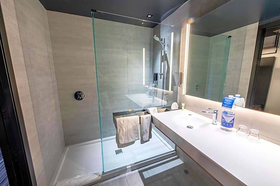 Grand Times Hotel - Aeroport de Quebec