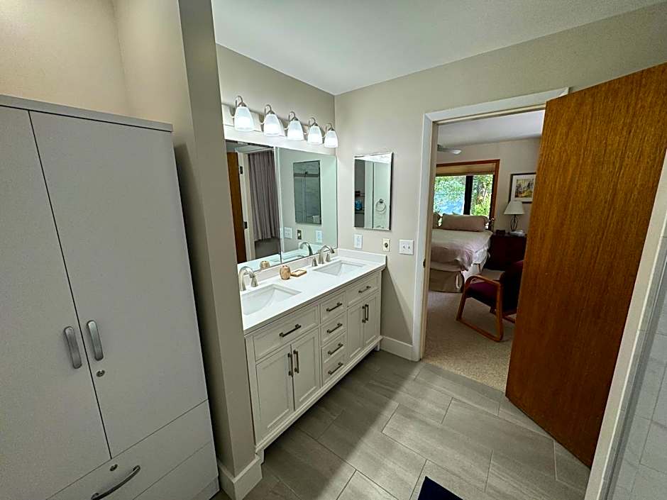 Shadow Mountain Lodge