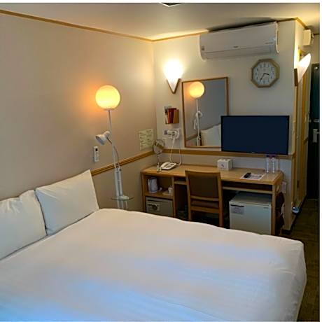 Double Room - Non-Smoking, No Parking Included