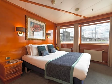 sunborn yacht executive room